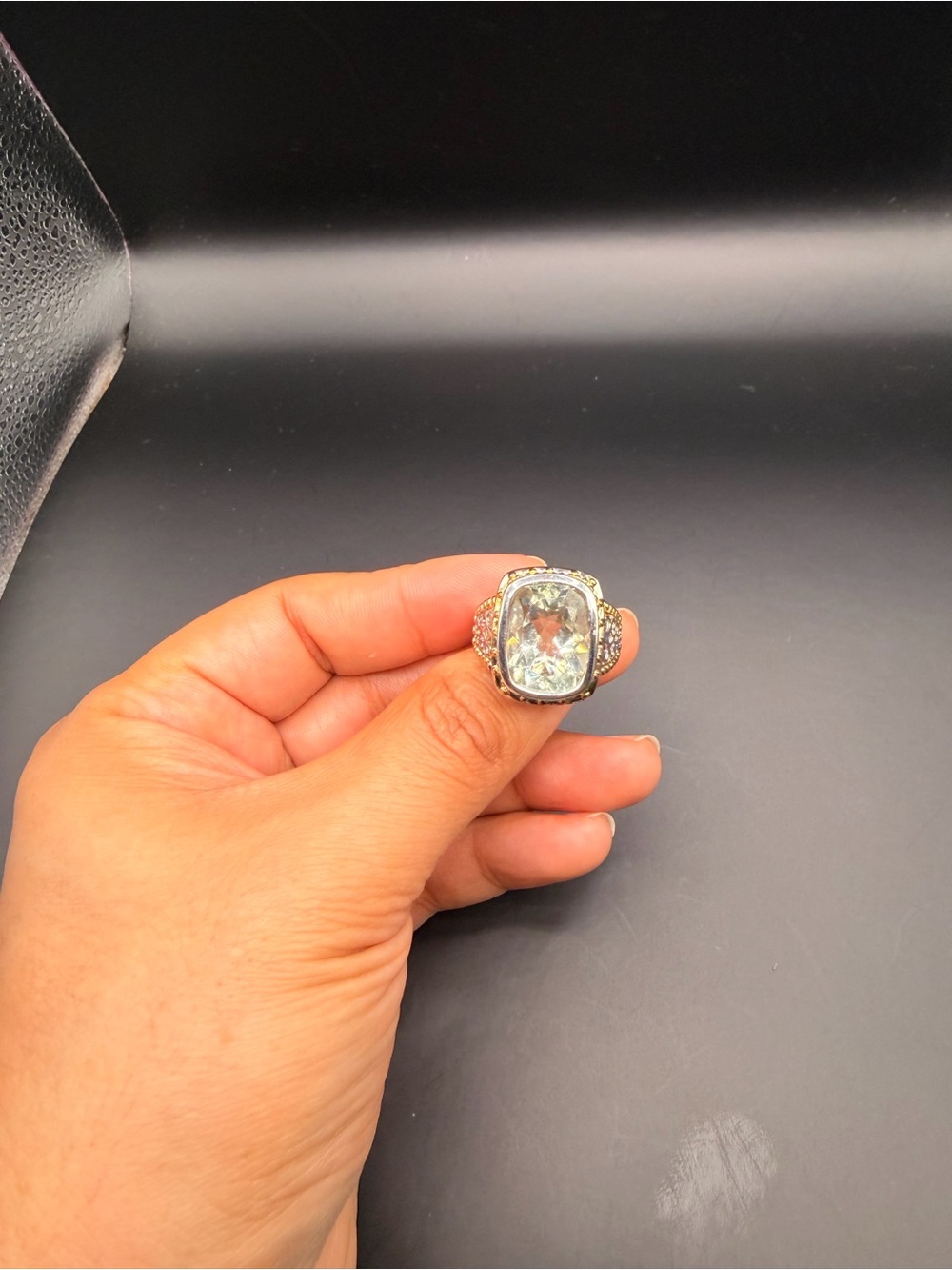 925 Sterling Silver Quartz Unisex Ring Size 9.75.